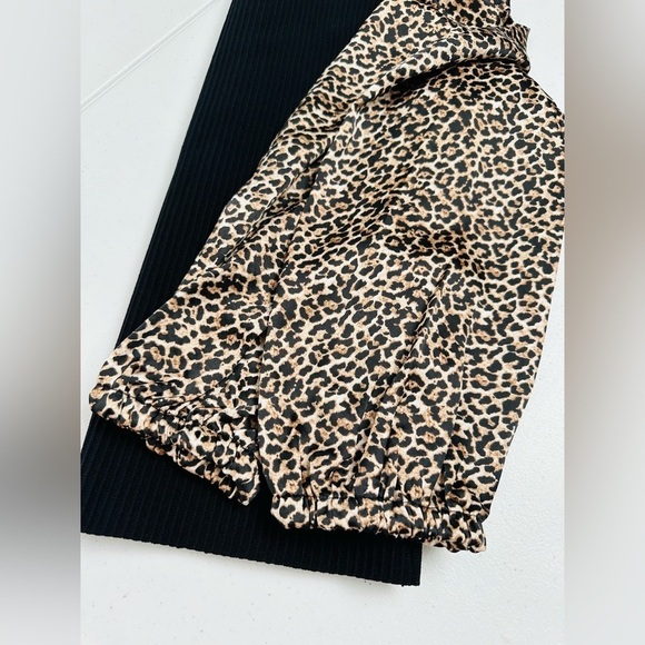 NWT Bailey 44 Animal Print Ribbed Knit Long Sleeve Blouse - Picture 5 of 8